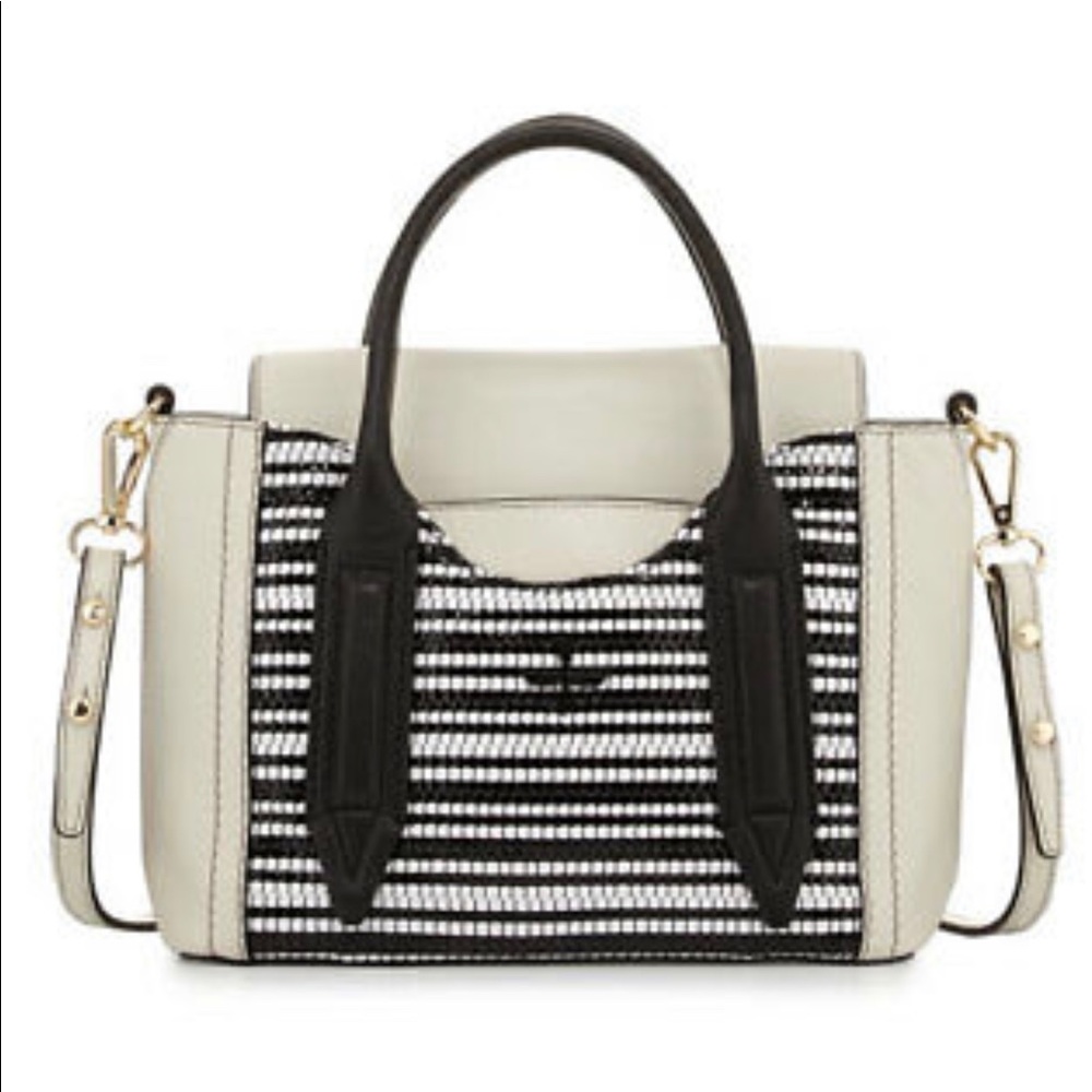 Pour la Victorie crossbody bag